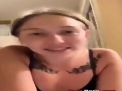 Hot American Teens Showing Pussy On Periscope
