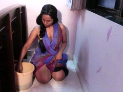 Big Boobs Tamil Maid With Cleaning House
