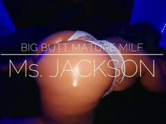 Big Butt Mature Milf