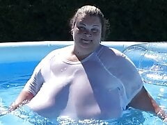 Ssbbw in pool with big saggy tits
