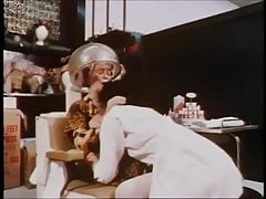 Lez Week - 4. Beware of the hairdresser! (1978)
